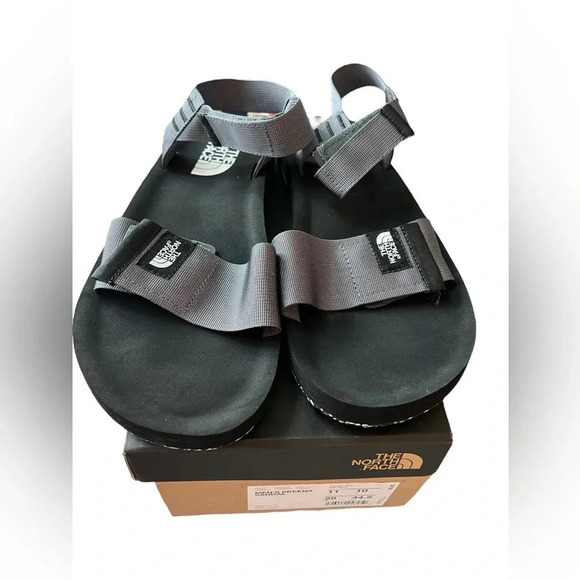 NIB The North Face Men’s Skeena Sandals
